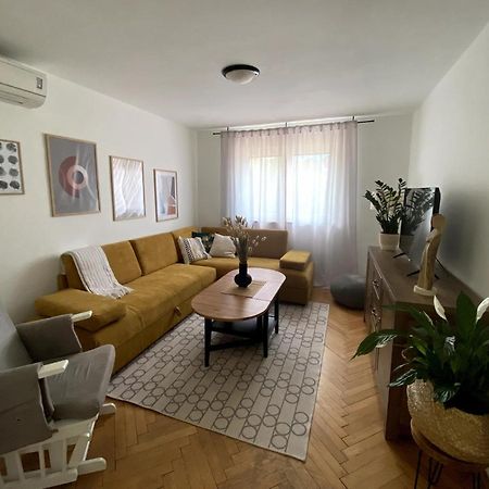 Apartman Francesca Pula Exterior foto