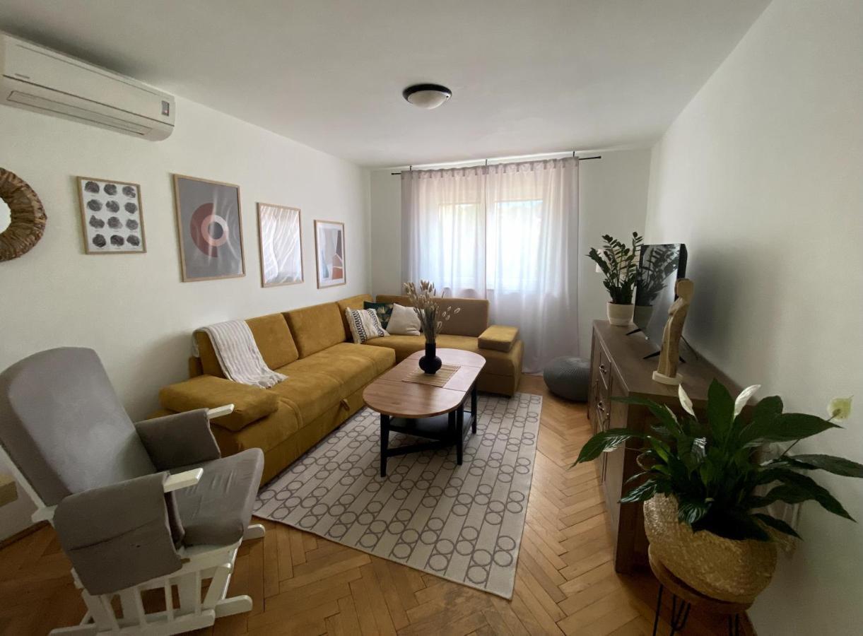 Apartman Francesca Pula Exterior foto