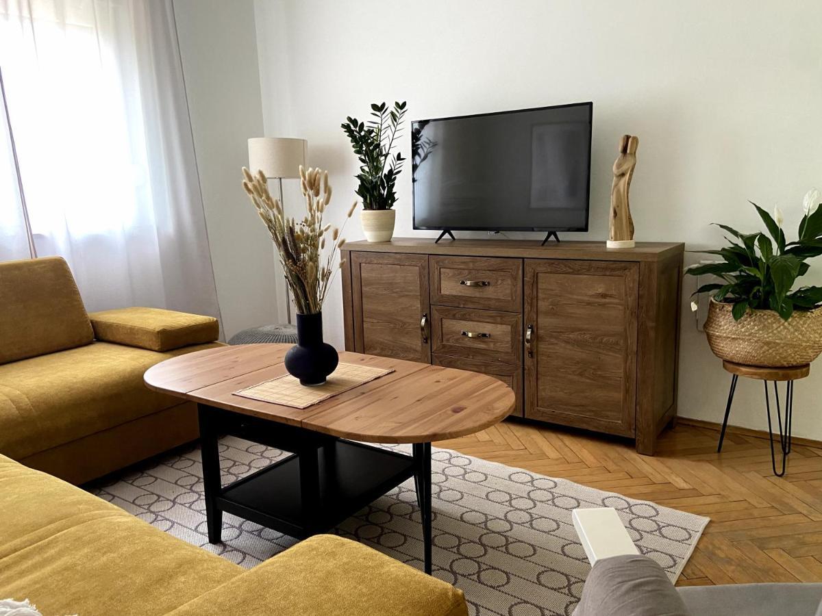 Apartman Francesca Pula Exterior foto