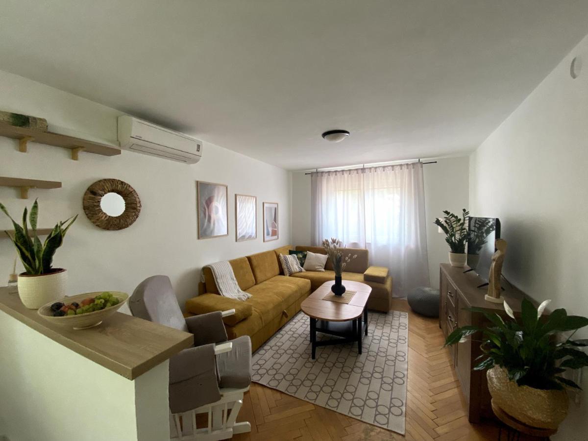 Apartman Francesca Pula Exterior foto